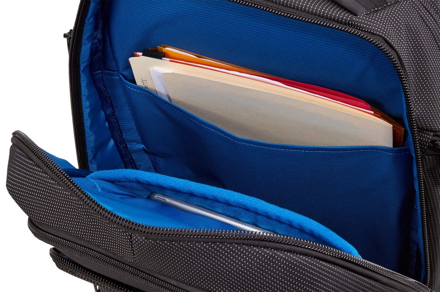 Új - Thule Crossover2 Hátizsák 30L fekete (C2BP116)