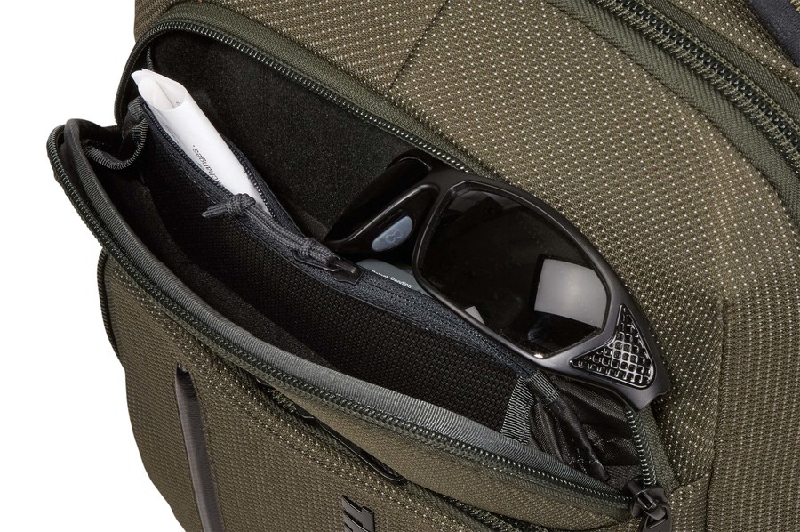 Új - Thule Crossover2 Hátizsák 20L khaki (C2BP114)