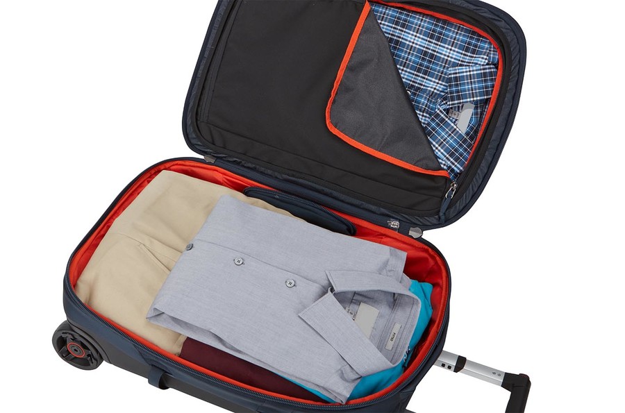 THULE Subterra gurulós bőrönd 56L sötét kék (3203450)