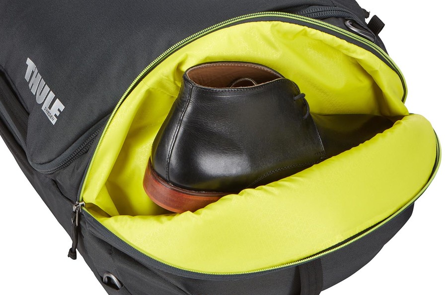 THULE Subterra utazótáska 60L sötét szürke (TSWD360)